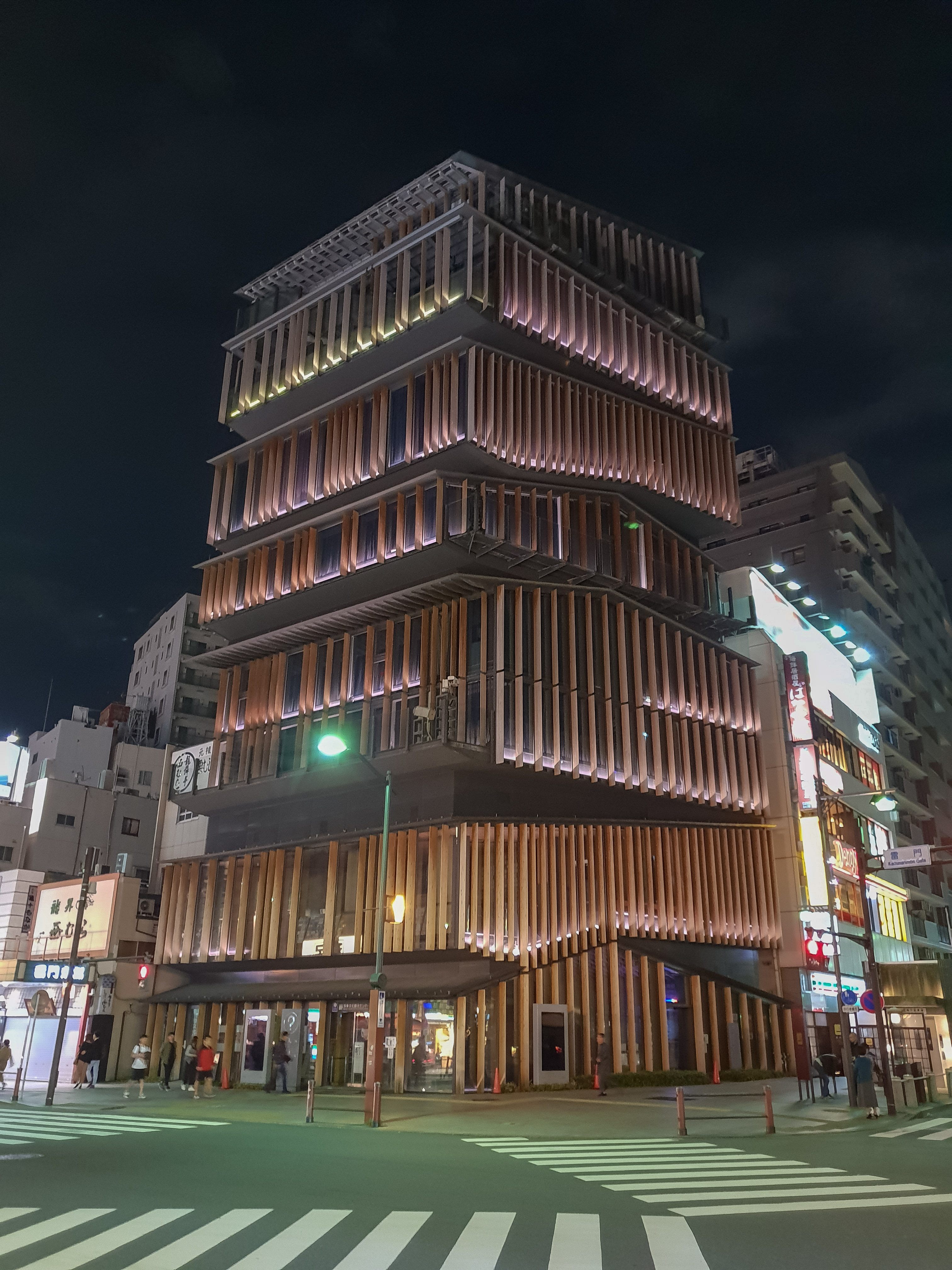 okauku-tokyo-building.jpg